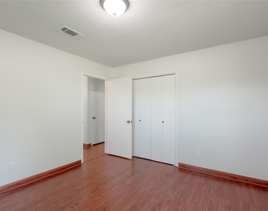 65 Paisano Lane - Photo Thumbnail 19