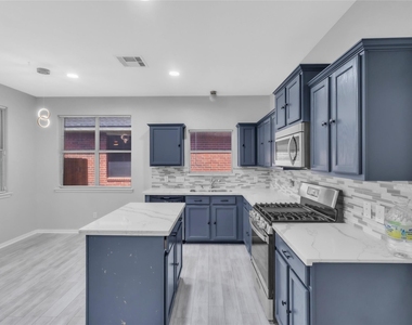 15834 Mountain Mist Trail - Photo Thumbnail 10