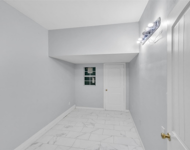 15834 Mountain Mist Trail - Photo Thumbnail 32