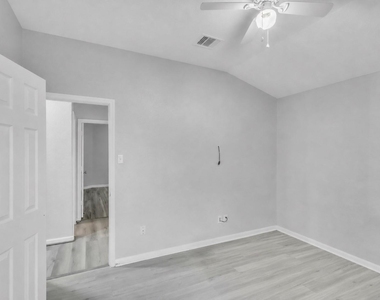 15834 Mountain Mist Trail - Photo Thumbnail 23