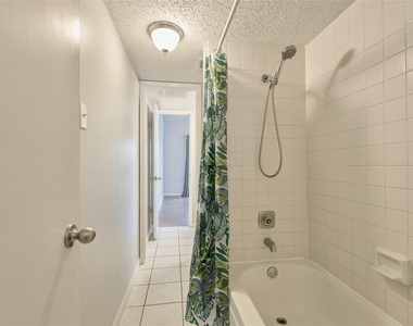 12900 Walden Road - Photo Thumbnail 14