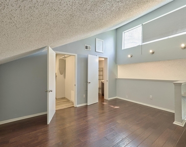 12900 Walden Road - Photo Thumbnail 18
