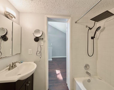 12900 Walden Road - Photo Thumbnail 22