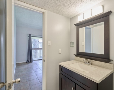 12900 Walden Road - Photo Thumbnail 16