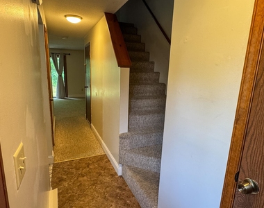 710 Main - Photo Thumbnail 1