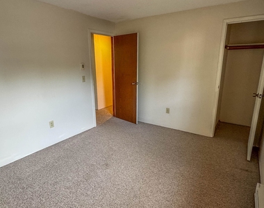 710 Main - Photo Thumbnail 8