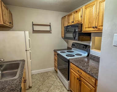 710 Main - Photo Thumbnail 2