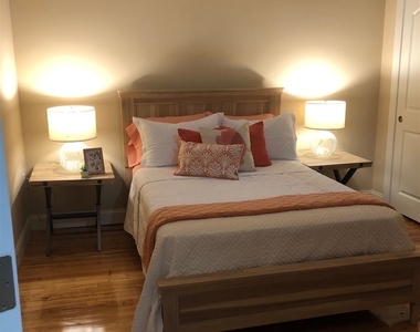 670 North Commercial - Photo Thumbnail 17