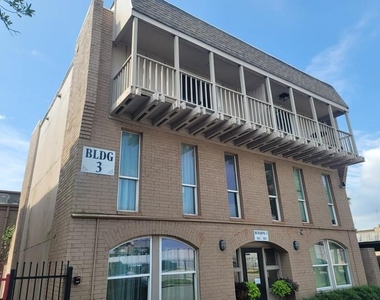 215 Post Office Street - Photo Thumbnail 1