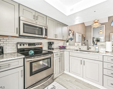 21513 Indian Bayou Drive - Photo Thumbnail 15