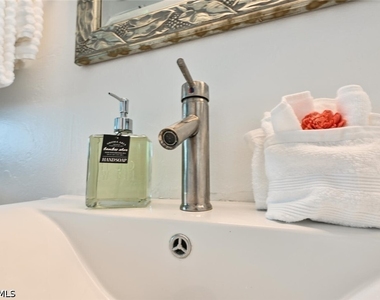 21513 Indian Bayou Drive - Photo Thumbnail 24