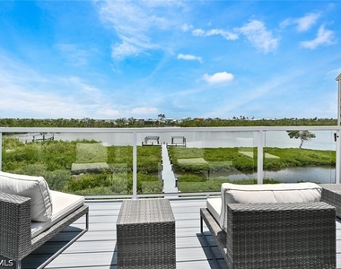 21511 Indian Bayou Drive - Photo Thumbnail 7