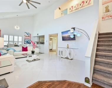 21511 Indian Bayou Drive - Photo Thumbnail 2