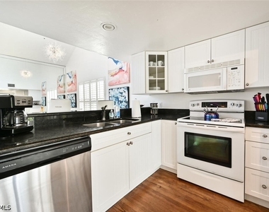 21511 Indian Bayou Drive - Photo Thumbnail 18