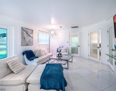 5940 English Oaks Lane - Photo Thumbnail 32