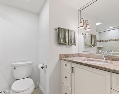 3399 Gulf Shore Boulevard N - Photo Thumbnail 10