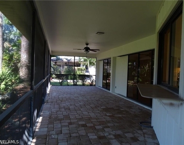 3043 Round Table Court - Photo Thumbnail 6