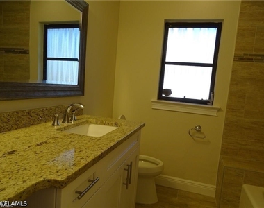 3043 Round Table Court - Photo Thumbnail 4