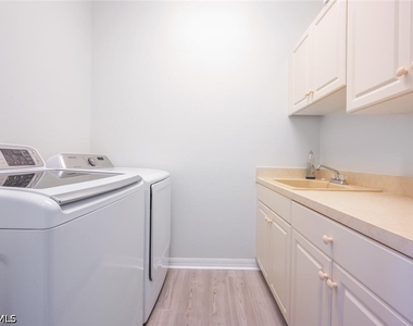 10800 Fieldfair Drive - Photo Thumbnail 19