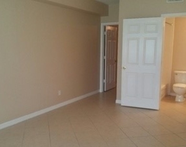 27111 Matheson Avenue - Photo Thumbnail 18