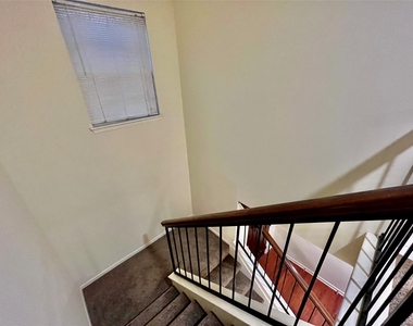 3038 Sam Houston Drive - Photo Thumbnail 12
