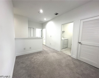 7509 Carnegie Way - Photo Thumbnail 12