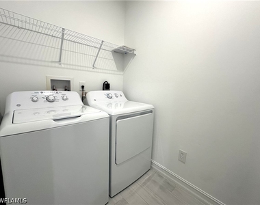 7509 Carnegie Way - Photo Thumbnail 10