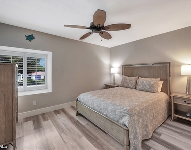 583 Beachwalk Circle - Photo Thumbnail 15