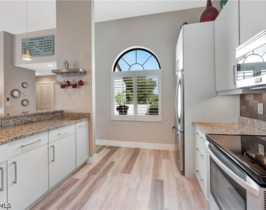 583 Beachwalk Circle - Photo Thumbnail 9
