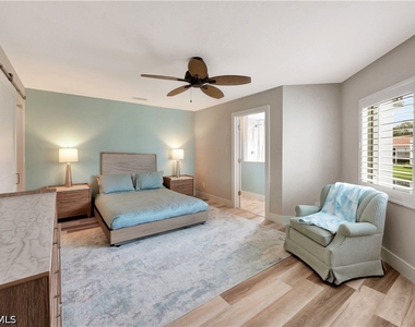 583 Beachwalk Circle - Photo Thumbnail 11
