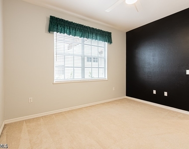 2215 Hawksridge Drive - Photo Thumbnail 30