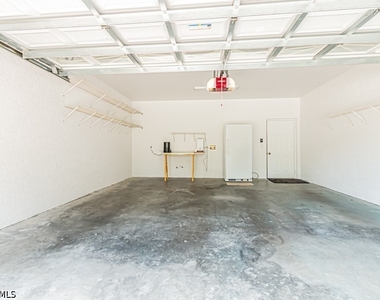2215 Hawksridge Drive - Photo Thumbnail 33