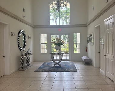 2215 Hawksridge Drive - Photo Thumbnail 42