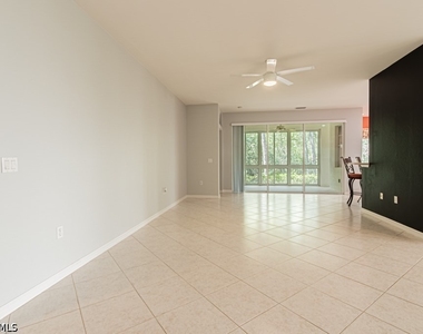 2215 Hawksridge Drive - Photo Thumbnail 11