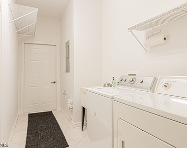 2215 Hawksridge Drive - Photo Thumbnail 32