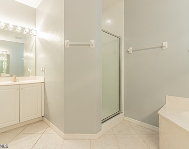 2215 Hawksridge Drive - Photo Thumbnail 26
