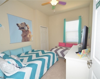 10572 Smokehouse Bay Drive - Photo Thumbnail 15