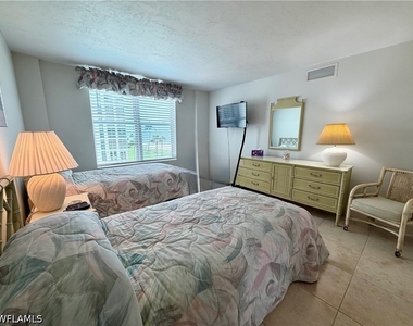 10701 Gulf Shore Drive - Photo Thumbnail 25