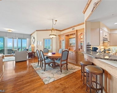 60 Seagate Drive - Photo Thumbnail 7