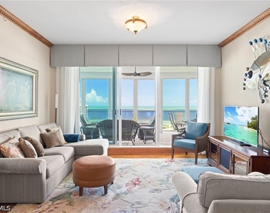 60 Seagate Drive - Photo Thumbnail 1