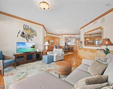 60 Seagate Drive - Photo Thumbnail 3
