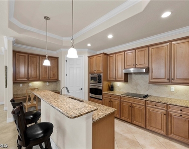 9254 Veneto Place - Photo Thumbnail 5