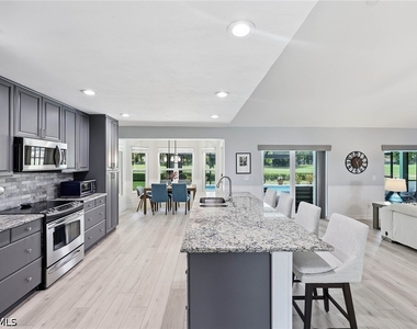 9962 Ortega Lane - Photo Thumbnail 14