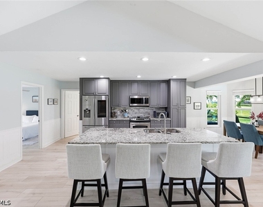 9962 Ortega Lane - Photo Thumbnail 13