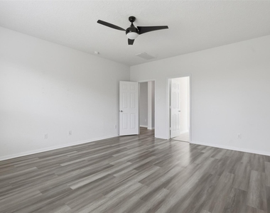 3904 Waterworth Way - Photo Thumbnail 16