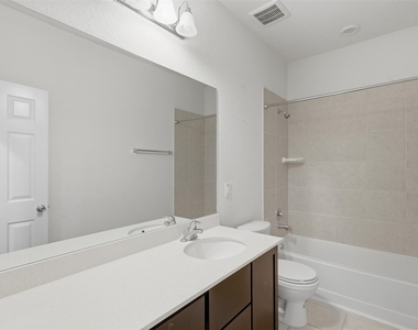 3904 Waterworth Way - Photo Thumbnail 14