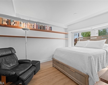 536 Turtle Hatch Road - Photo Thumbnail 15