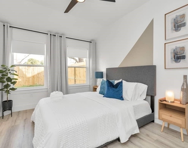3735 Mainer Street - Photo Thumbnail 7