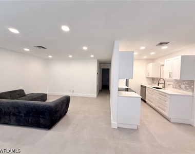 773 105th Ave N - Photo Thumbnail 8