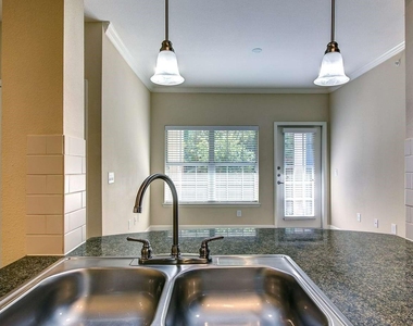 2951 N Loop 336 W - Photo Thumbnail 9